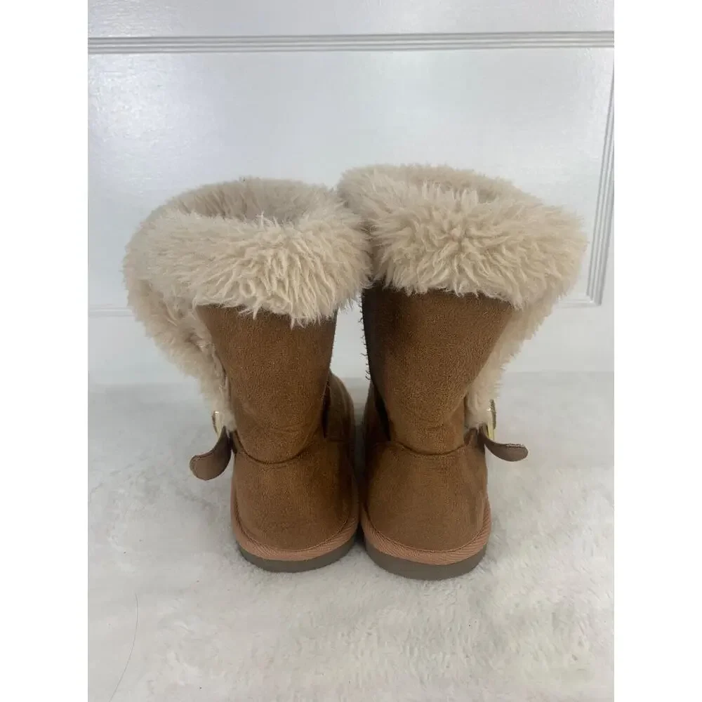 Place Brown Suede Girls Boots With Faux Fur Lining & Buckle Size 2